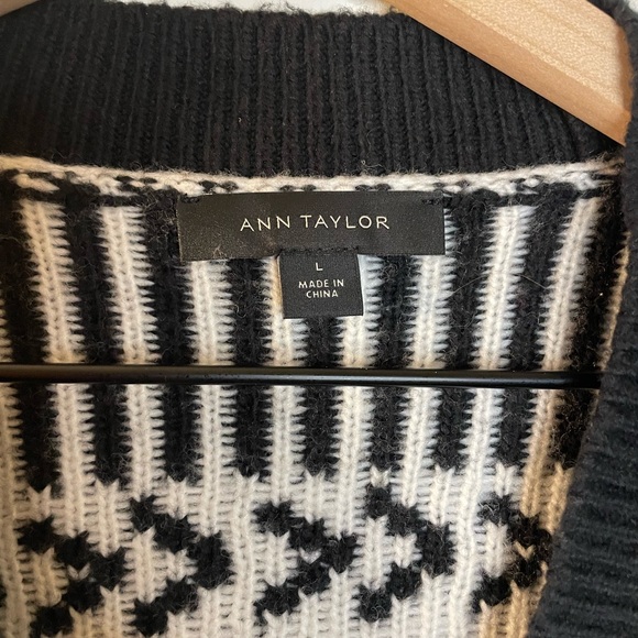 NWOT Ann Taylor Fair Isle Cardigan Wool Sweater Large Black $109 Size Winter - Picture 6 of 8